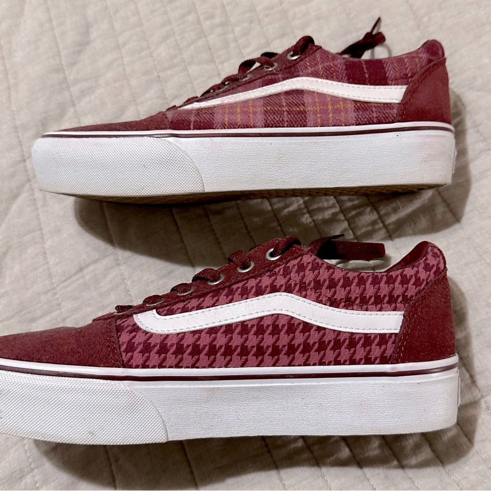 Vans Ward Platform Womens Size 9 Sneaker Burgundy Plaid Suede Shoe Sneaker